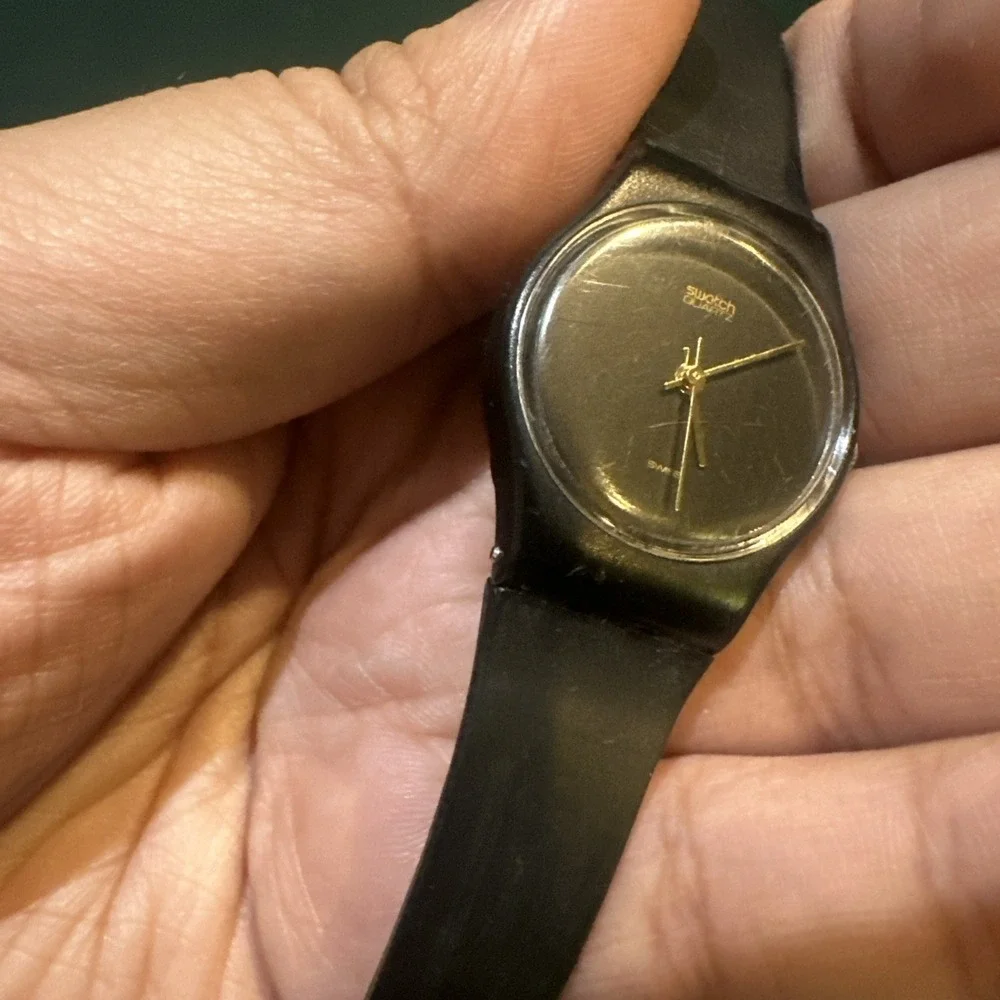 Works Vintage Swatch Black Magic Watch Ladies 25mm Swiss Gold Hands New Battery